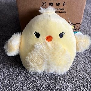 Squishmallows Aimee the Chick